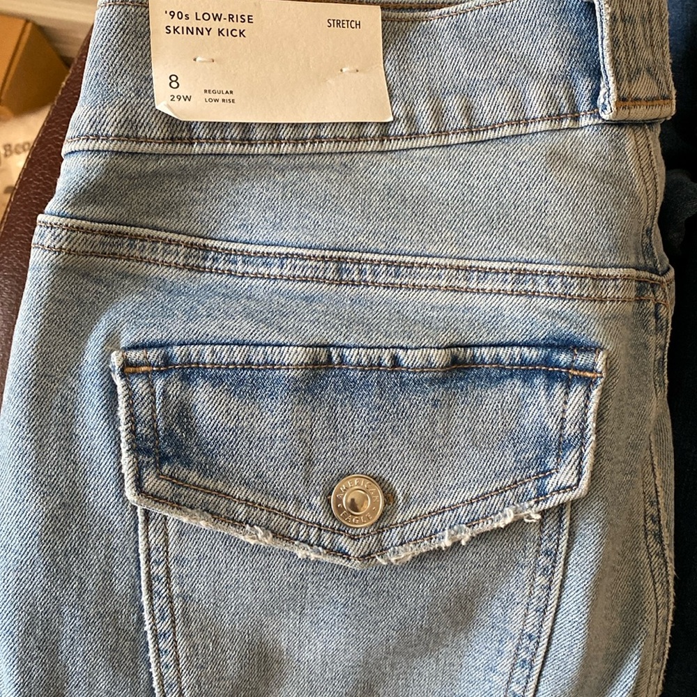 BNWT American Eagle ‘90s Low Rise Skinny Kick Jean || 8/29R